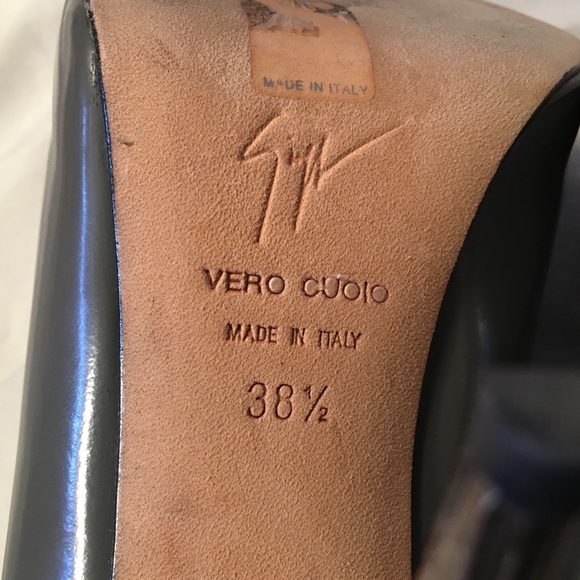 Giuseppe Zanotti grey and black heels - Picture 8 of 8